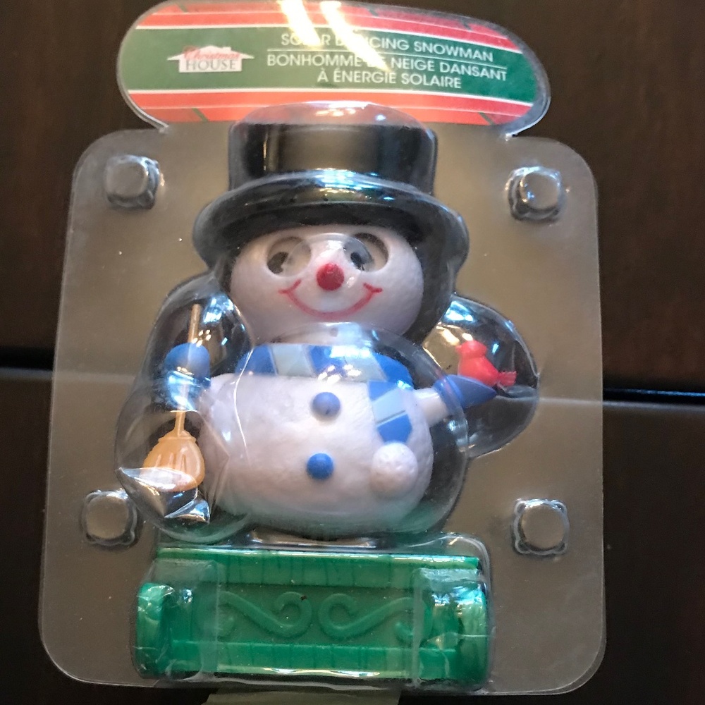 Christmas House Solar Dancing Snowman With Top Hat